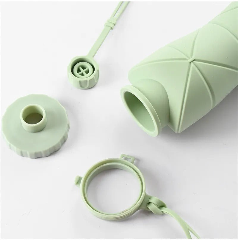 Silicon Foldable Bottle 600ml | Portable Travel Smart Water Bottle | Pocket Size Collapsible Design (Random Color) Rs 800